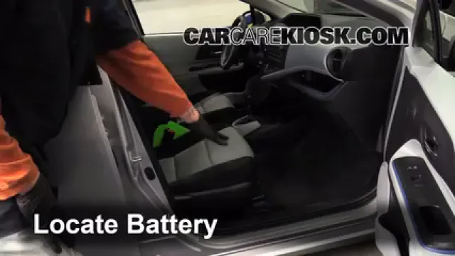 2012 Toyota Prius C 1.5L 4 Cyl. Batterie Début de saut